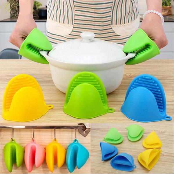 Silicone Pot Holders Heat Resistant Rubber Oven Mitts Mini Oven Mitts for Kitchen Cooking and Baking (Pac of 2)